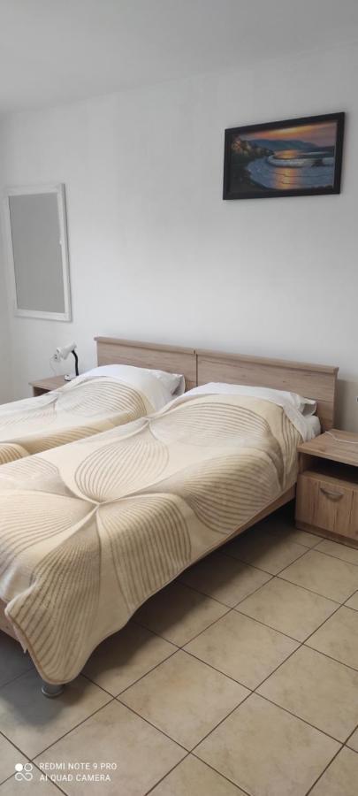 Apartment For Holidays In Pula Exteriér fotografie