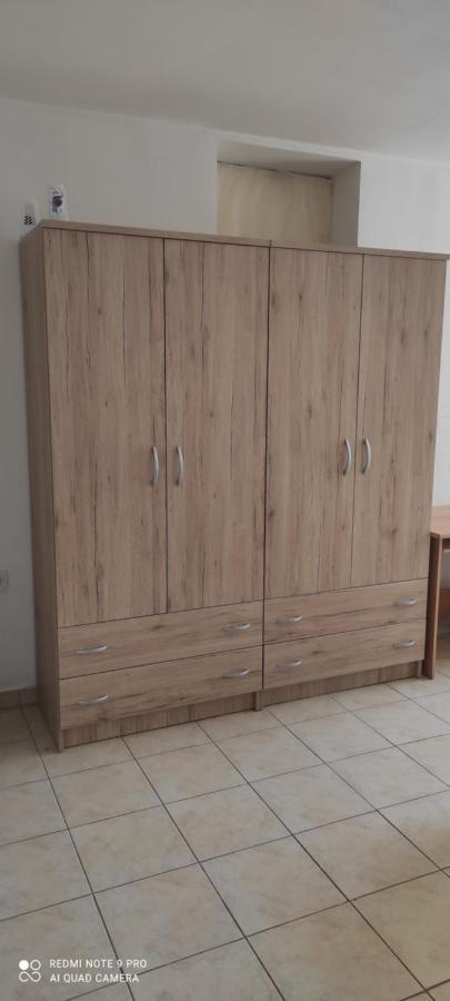 Apartment For Holidays In Pula Exteriér fotografie