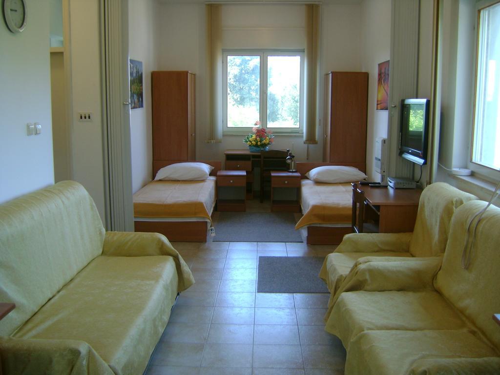 Apartment For Holidays In Pula Pokoj fotografie