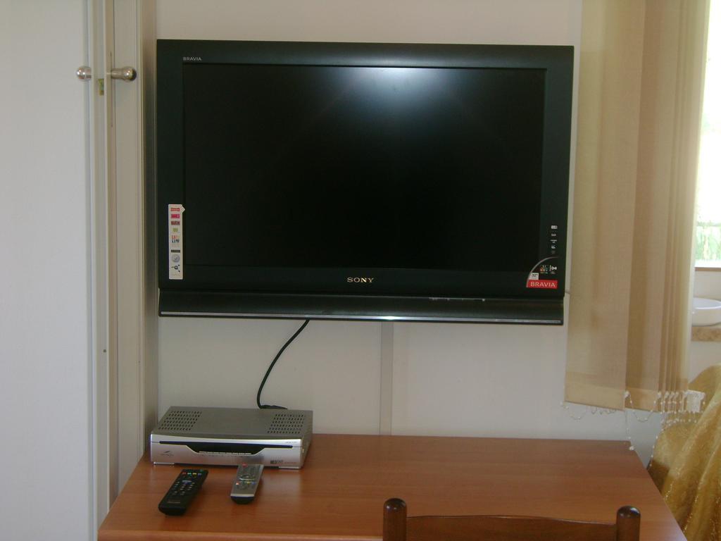 Apartment For Holidays In Pula Pokoj fotografie